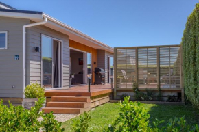 27 Tuscan, Martinborough